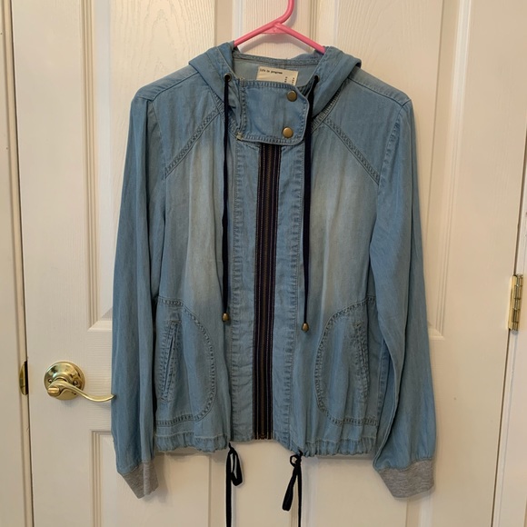 F21 Life in Progress chambray jacket - Picture 5 of 10
